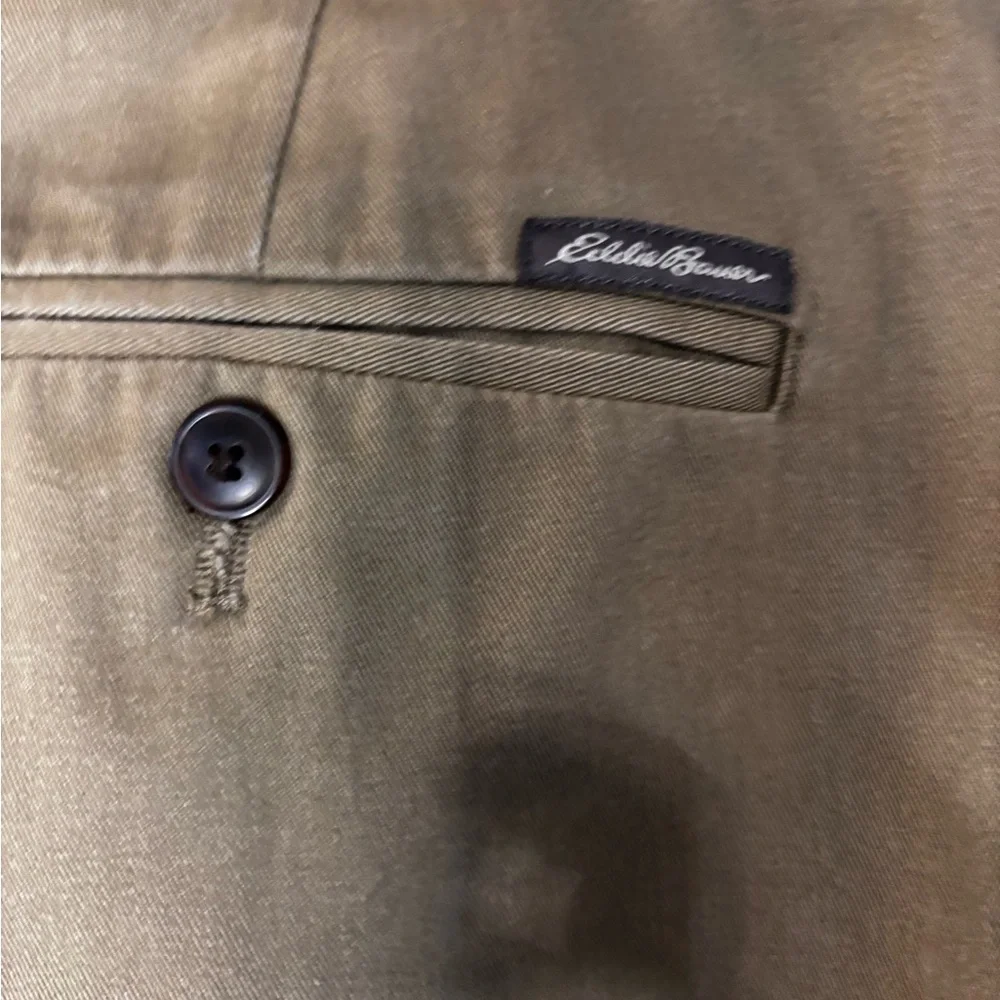 Eddie Bauer Men's Tan‎ Chinos